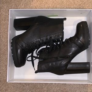 Black leather Chunky heel combat boot